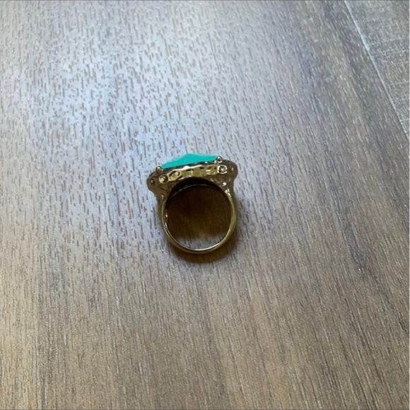 Premier Design Jewelry Ring - Picture 2 of 5